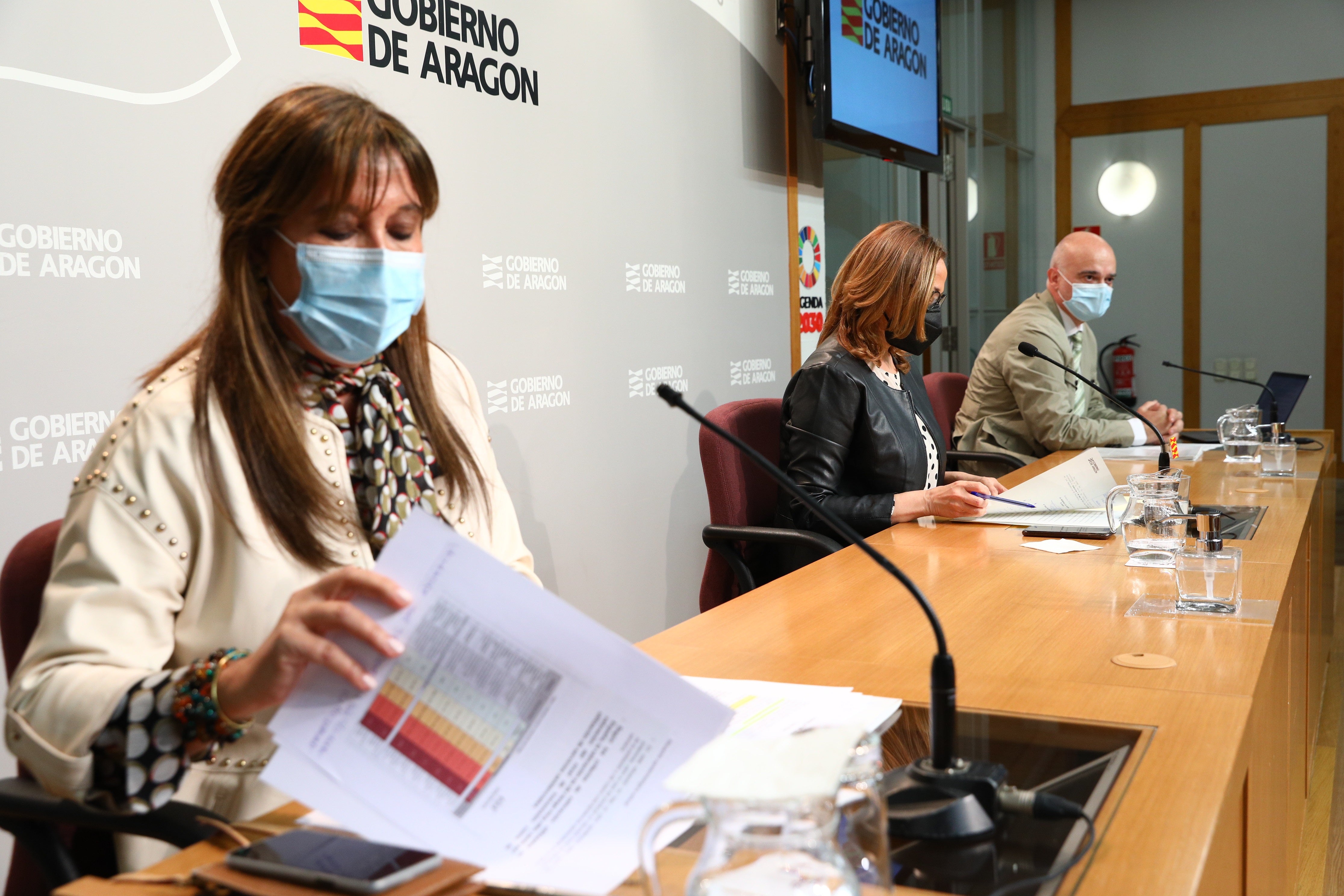 Fin del confinamiento autonómico, pero siguen algunas restricciones Fin del confinamiento autonómico, pero siguen algunas restricciones