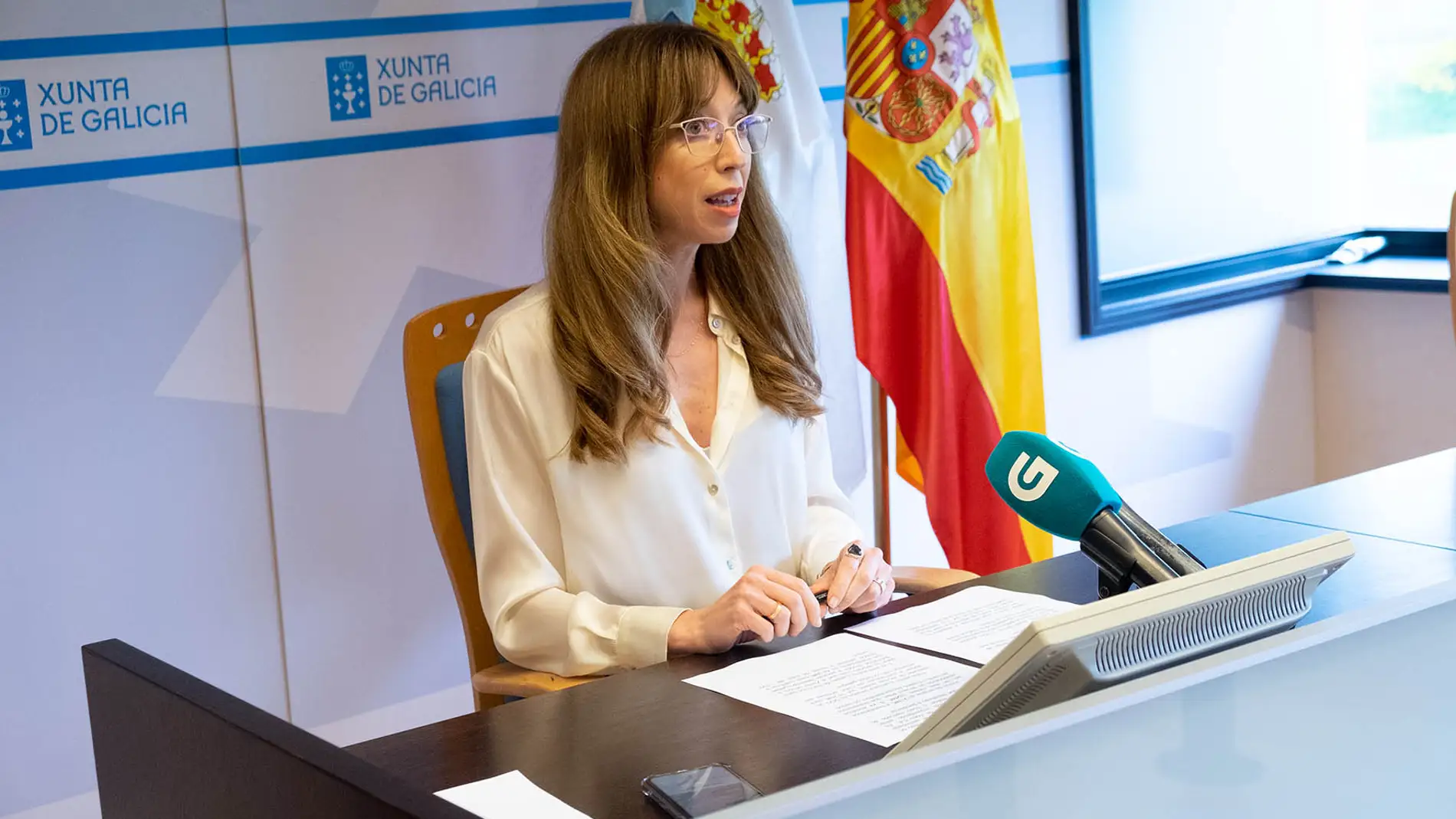 Galicia crea emprego e lidera a caída do paro