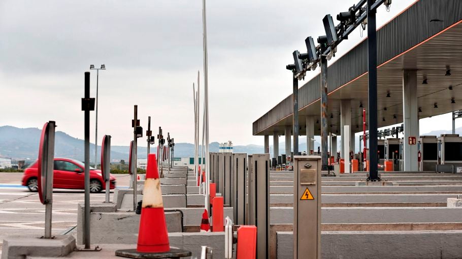 Peajes en autopistas: Madrid-Valencia podr&iacute;a costar de 3,60 euros a 14,40 euros