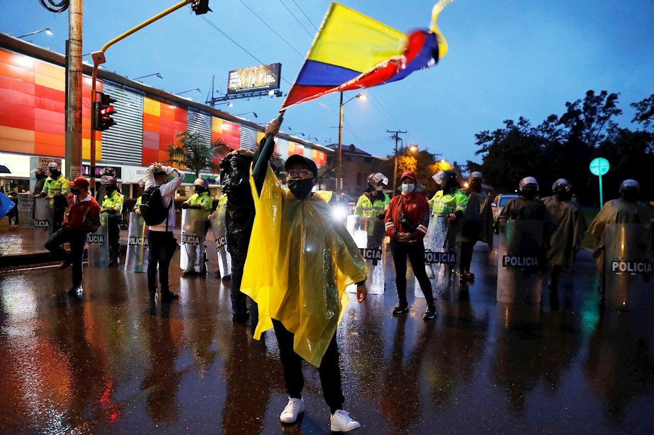 El Orden Mundial: La brutalidad policial en las manifestaciones en Colombia