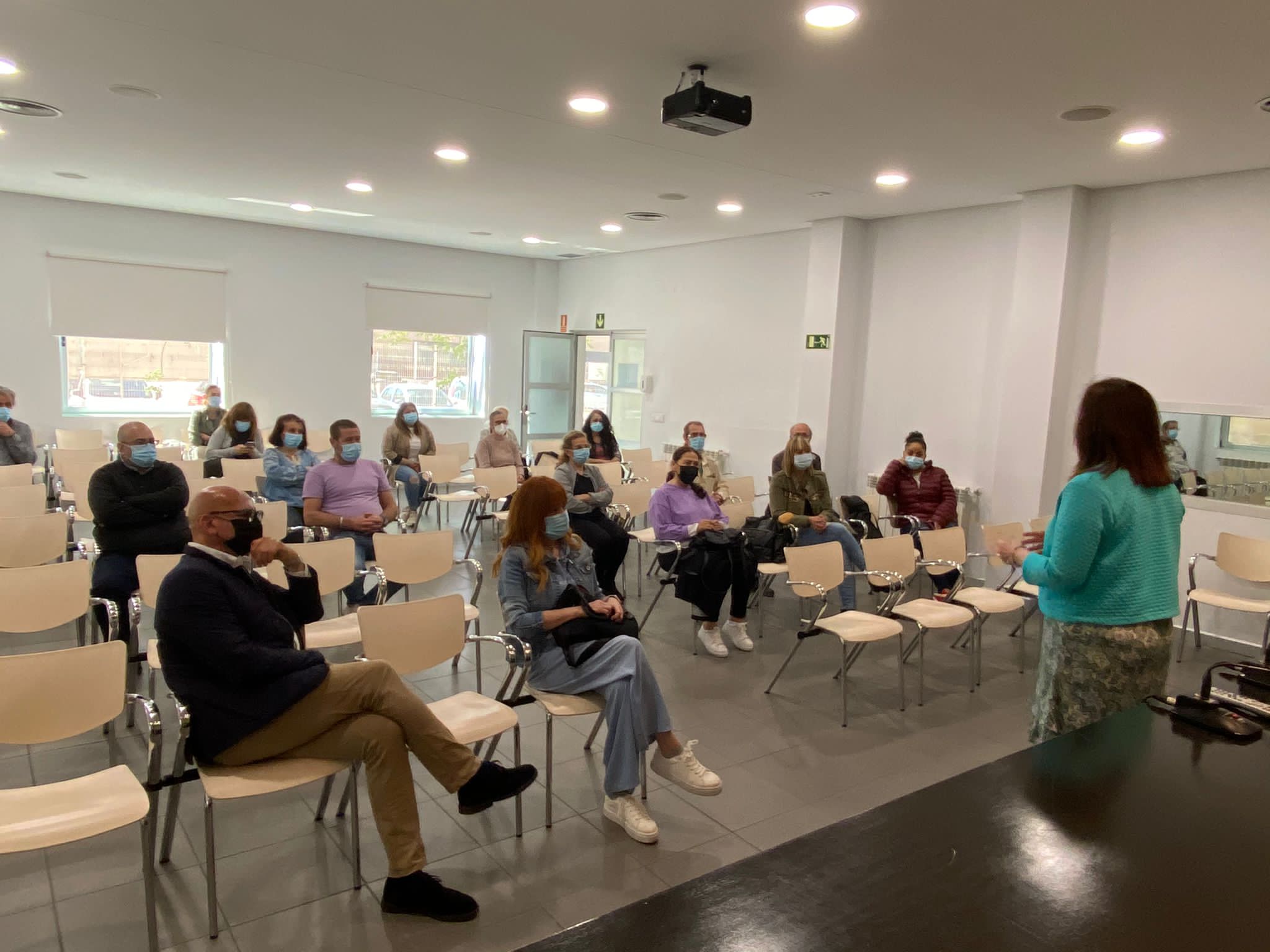 Comienzan dos programas Recual en electricidad y construcción Comienzan dos programas Recual en electricidad y construcción