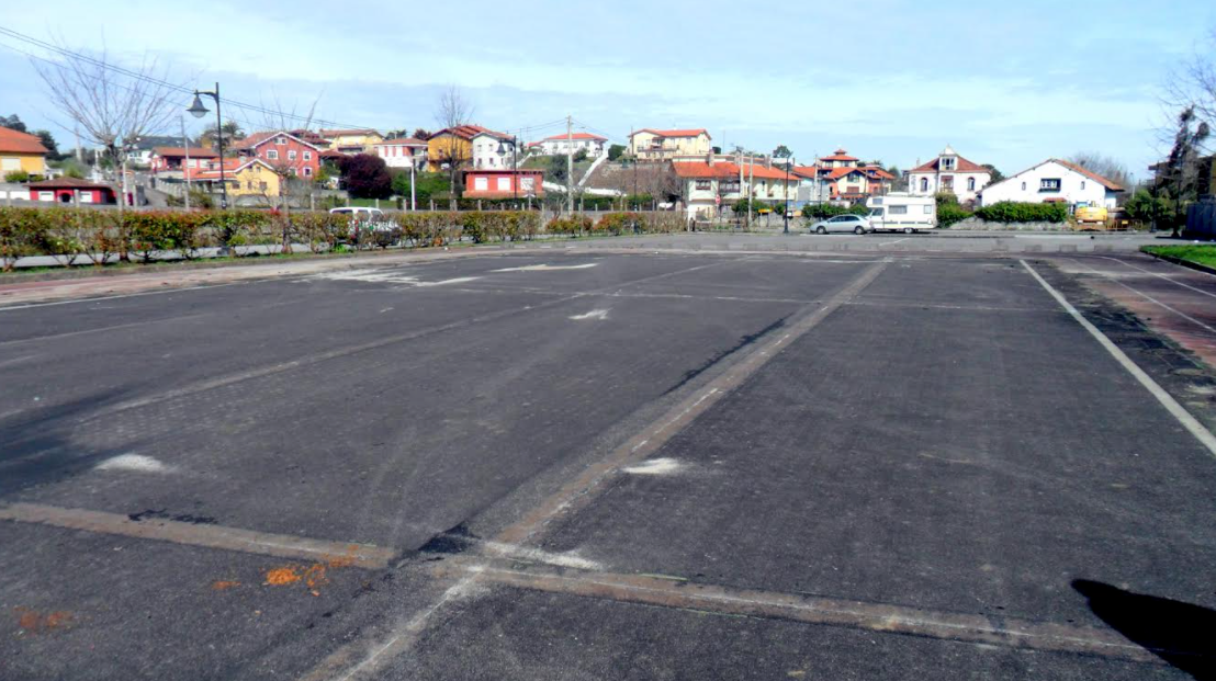 Comienza la construcción de la nueva pista polideportiva en Celorio que está presupuestada en 45.731 euros Comienza la construcción de la nueva pista polideportiva en Celorio que está presupuestada en 45.731 euros