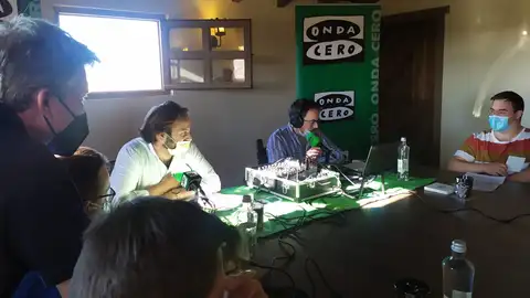 La Brújula desde Puy Du Fou La Brújula desde Puy Du Fou