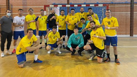 El Torrellano HC se juega el domingo el playoff a Primera.