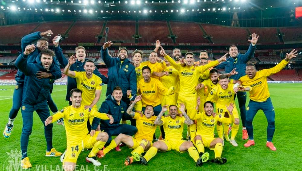 El Villarreal celebra su pase a la final El Villarreal celebra su pase a la final