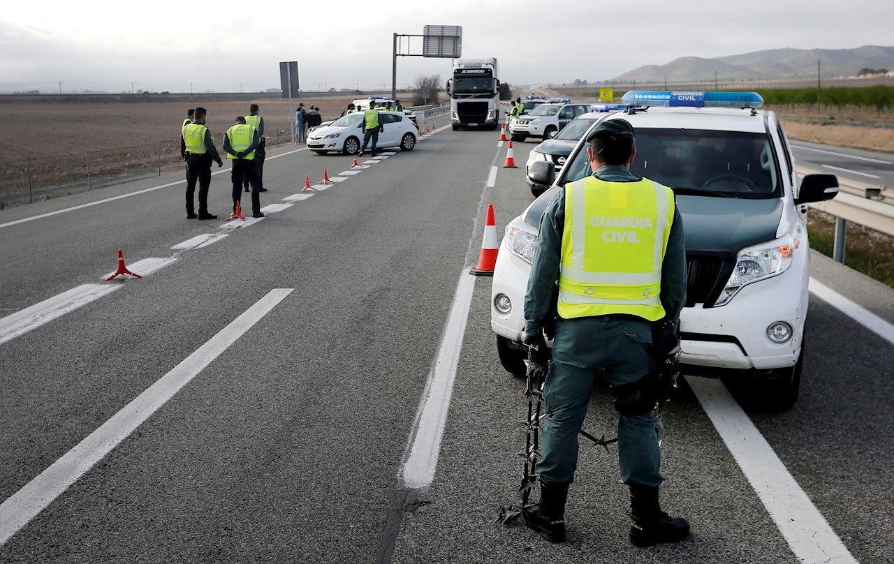 Estas son las comunidades que dejan de estar cerradas perimetralmente con el fin del estado de alarma en España Estas son las comunidades que dejan de estar cerradas perimetralmente con el fin del estado de alarma en España