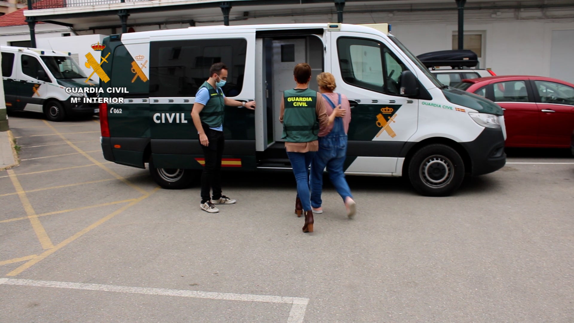 Cuatro detenidos en Alicante por trata de seres humanos y explotación sexual Cuatro detenidos en Alicante por trata de seres humanos y explotación sexual