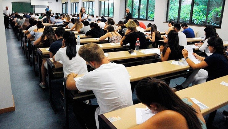 Las pruebas ordinarias de la EBAU se realizarán los días 8, 9 y 10 de junio y 6, 7 y 8 de julio en el Auditorio de Torrevieja Las pruebas ordinarias de la EBAU se realizarán los días 8, 9 y 10 de junio y 6, 7 y 8 de julio en el Auditorio de Torrevieja