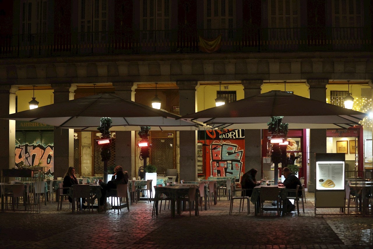 Madrid recurre ante la Audiencia Nacional las medidas de Sanidad para el ocio nocturno Madrid recurre ante la Audiencia Nacional las medidas de Sanidad para el ocio nocturno