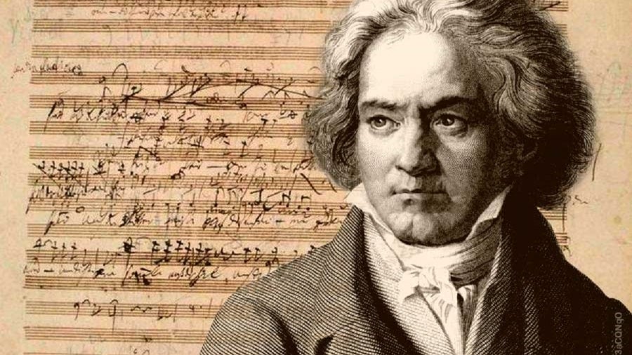 'Peloponeso FM': así era la antigua Europa FM con los temazos de Bach, Beethoven y Vivaldi 'Peloponeso FM': así era la antigua Europa FM con los temazos de Bach, Beethoven y Vivaldi