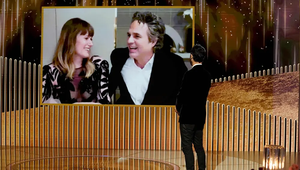 El actor Mark Ruffalo agracede su Globo de Oro 2021 por 'La innegable verdad', de HBO