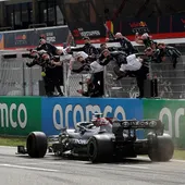 Hamilton reina en Barcelona, con Sainz séptimo y Alonso décimoséptimo Hamilton reina en Barcelona, con Sainz séptimo y Alonso décimoséptimo