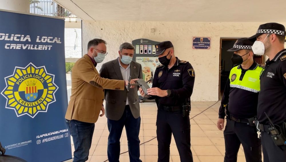 Presentación de los drones adquiridos para la Policía Local de Crevillent.