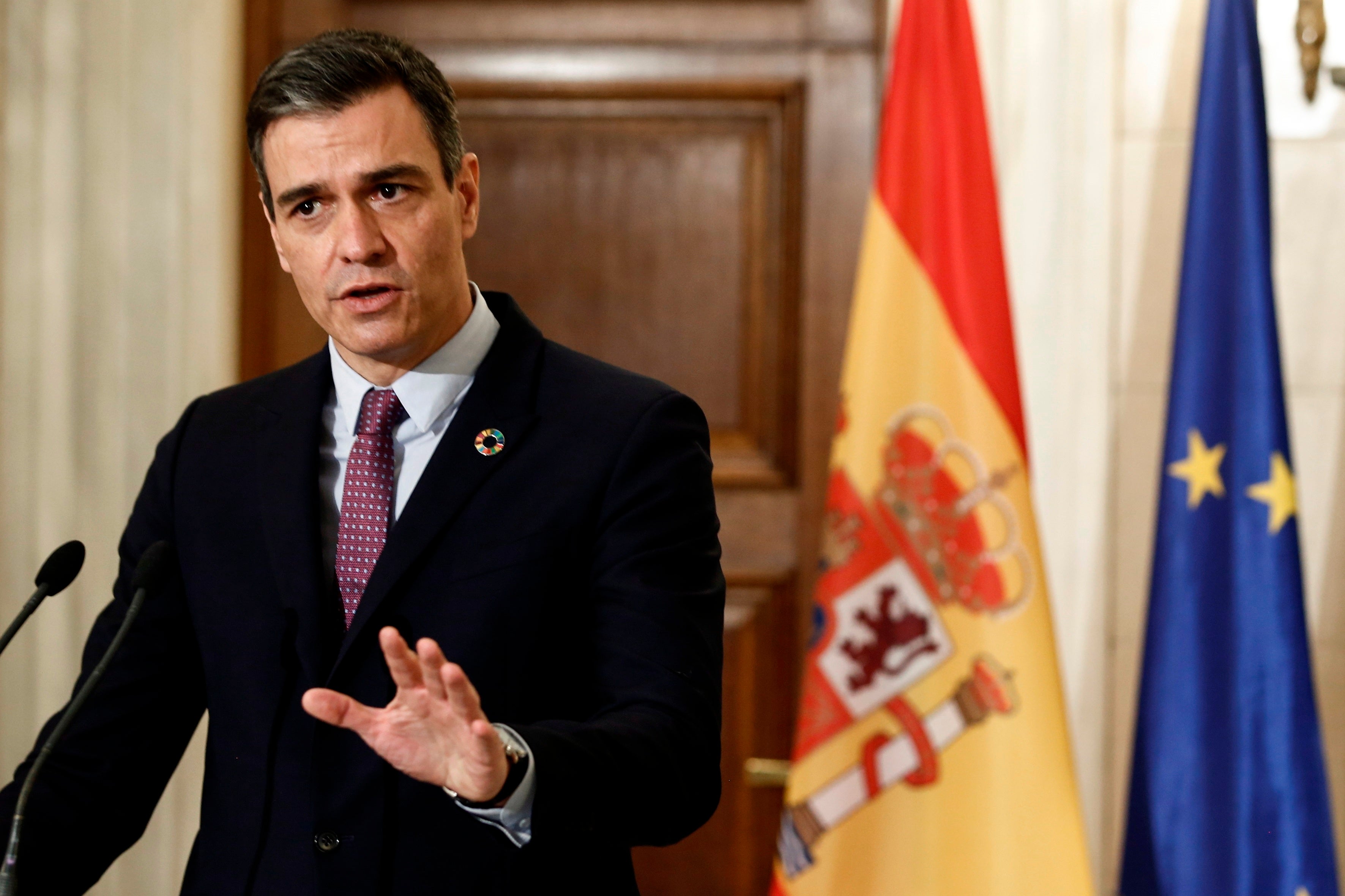 La Airef critica la falta de concreción del Gobierno en las medidas del Plan de Recuperación La Airef critica la falta de concreción del Gobierno en las medidas del Plan de Recuperación