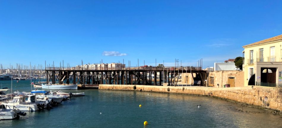 El presupuesto base de licitación para la redacción del proyecto de este ambicioso Plan de Actuación de las Eras de la Sal asciende a 726.000 euros El presupuesto base de licitación para la redacción del proyecto de este ambicioso Plan de Actuación de las Eras de la Sal asciende a 726.000 euros