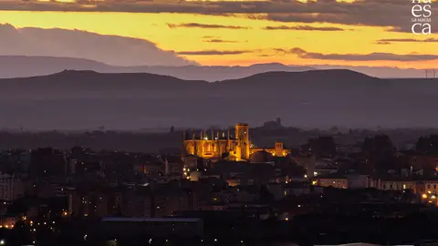 Atardecer en Huesca Atardecer en Huesca