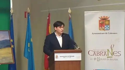 El consejero durante su intervención El consejero durante su intervención