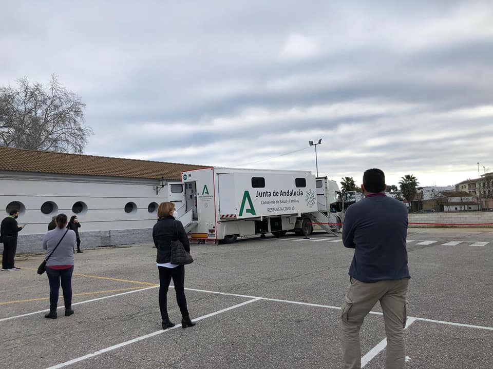 Bornos y Villamartín acatarán el cierre decretado por Covid-19 pero denuncian "falta de celeridad" en las medidas Bornos y Villamartín acatarán el cierre decretado por Covid-19 pero denuncian "falta de celeridad" en las medidas