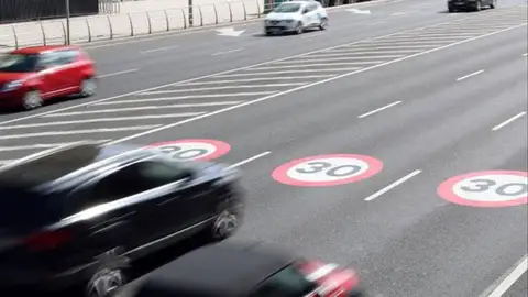 Bilbao se relaja con el 30 km/h Bilbao se relaja con el 30 km/h