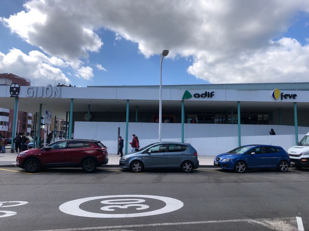 Más de Uno Gijón Informativo 11/05/2021 Más de Uno Gijón Informativo 11/05/2021