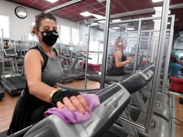 La convocatoria de ayudas directas a centros deportivos contempla subvenciones a un total de 15 empresas La convocatoria de ayudas directas a centros deportivos contempla subvenciones a un total de 15 empresas