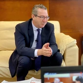 toni perez alcalde benidorm toni perez alcalde benidorm