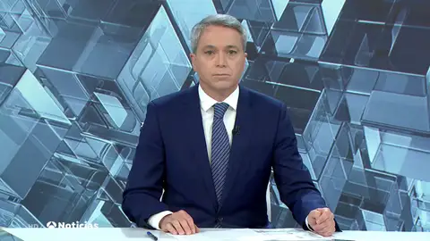 Yolanda Díaz asegura que "la legislatura empieza ahora" y Vicente Vallés contesta: "Han pasado 16 meses" Yolanda Díaz asegura que "la legislatura empieza ahora" y Vicente Vallés contesta: "Han pasado 16 meses"