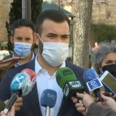 El alcalde de Cáceres pide un esfuerzo colectivo en Aldea Moret para bajar los contagios