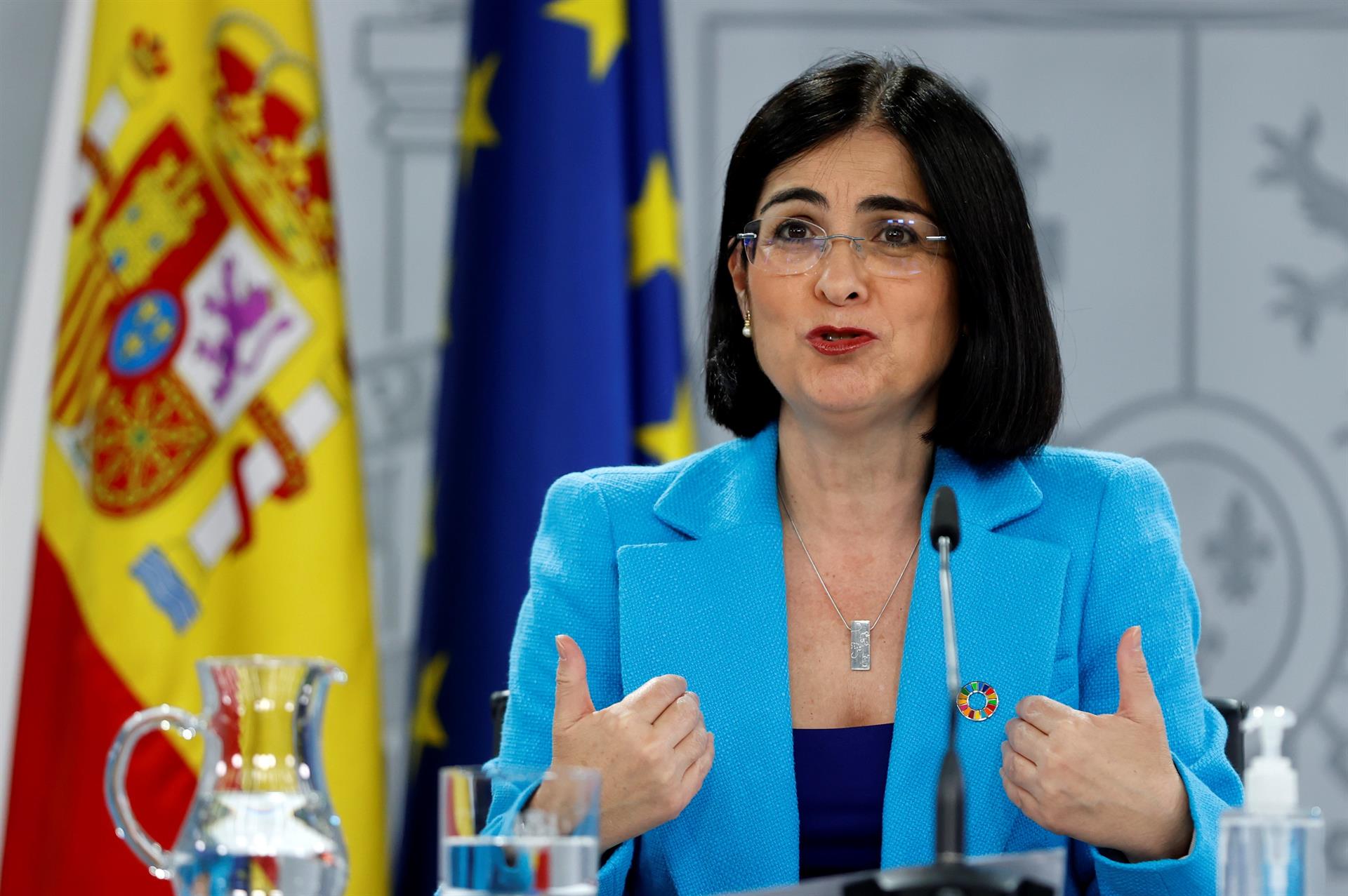 Carolina Darias, satisfecha con el comunicado de Bioética sobre AstraZeneca: "La vacunación va como un tiro" Carolina Darias, satisfecha con el comunicado de Bioética sobre AstraZeneca: "La vacunación va como un tiro"