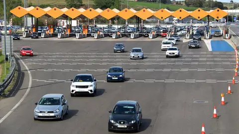 Segons la proposta del govern espanyol, les autopistes i les autovies seran de pagament a partir del 2024 Segons la proposta del govern espanyol, les autopistes i les autovies seran de pagament a partir del 2024