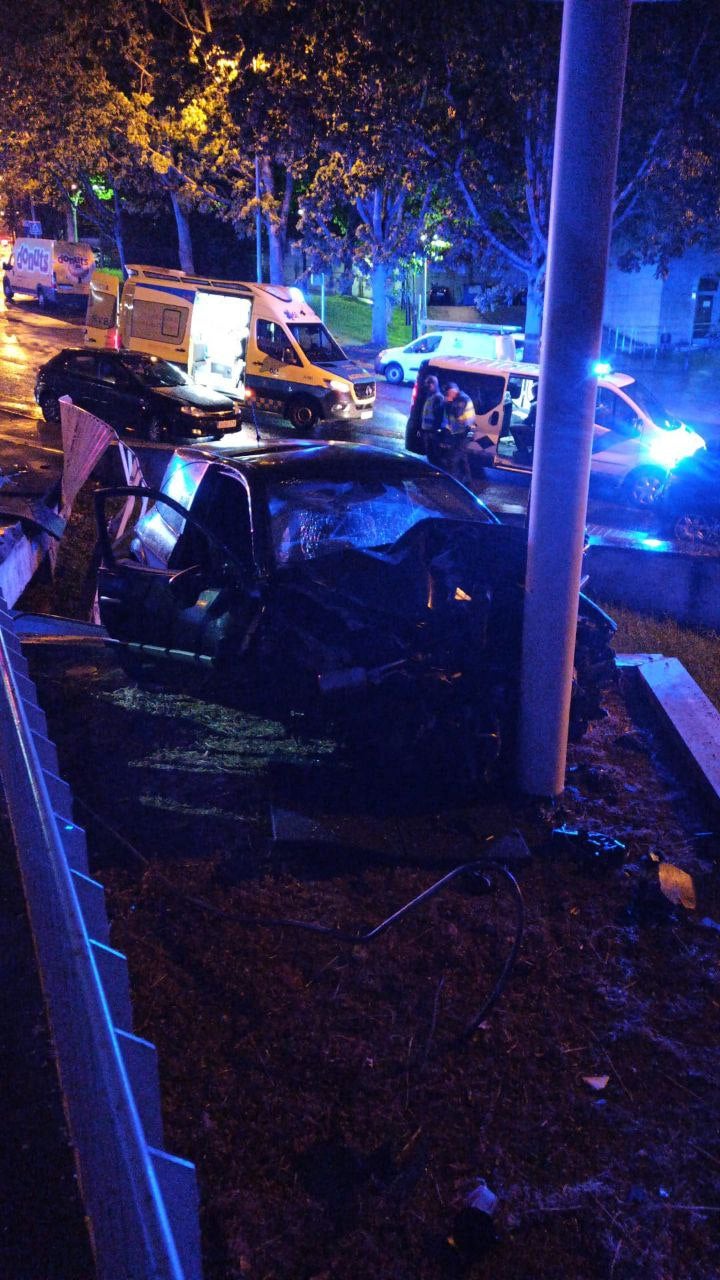Cuadriplica la tasa de alcohol y protagoniza un aparatoso accidente Cuadriplica la tasa de alcohol y protagoniza un aparatoso accidente