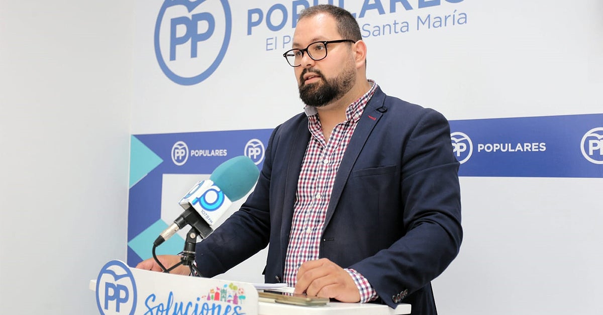El concejal del PP de El Puerto Javier Bello interpone una querella criminal contra De la Encina: "No hay justificación" El concejal del PP de El Puerto Javier Bello interpone una querella criminal contra De la Encina: "No hay justificación"