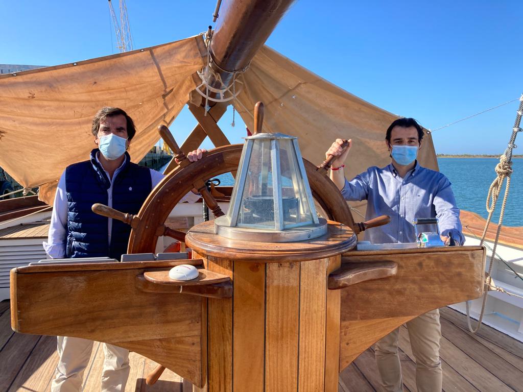 El histórico pailebote se convertirá en embajador itinerante del patrimonio turístico y cultural de Torrevieja, el pailebote Pascual Flores contará con la autorización para la navegación internacional El histórico pailebote se convertirá en embajador itinerante del patrimonio turístico y cultural de Torrevieja, el pailebote Pascual Flores contará con la autorización para la navegación internacional