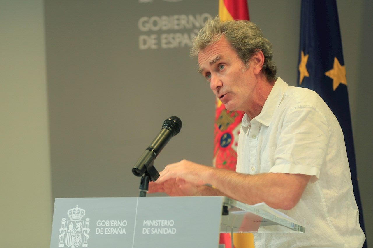 Fernando Simón pide una rebaja de la "euforia" con la apertura de España al turismo Fernando Simón pide una rebaja de la "euforia" con la apertura de España al turismo