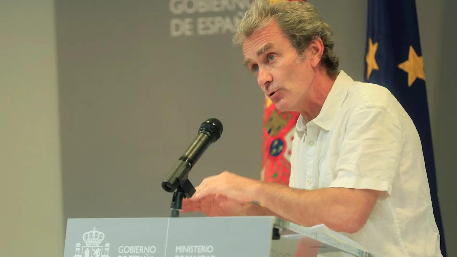 Fernando Simón pide una rebaja de la "euforia" con la apertura de España al turismo