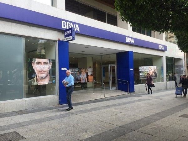 Trabajadores de BBVA de Extremadura se concentran este martes en Badajoz convocados por CCOO para rechazar el ERE Trabajadores de BBVA de Extremadura se concentran este martes en Badajoz convocados por CCOO para rechazar el ERE