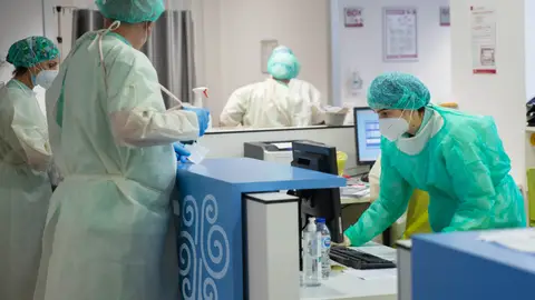 Todos estos datos son públicos y oficiales, proceden de los sistemas de información de la Conselleria de Sanitat, así como los criterios de cálculo, que son los mismos salud