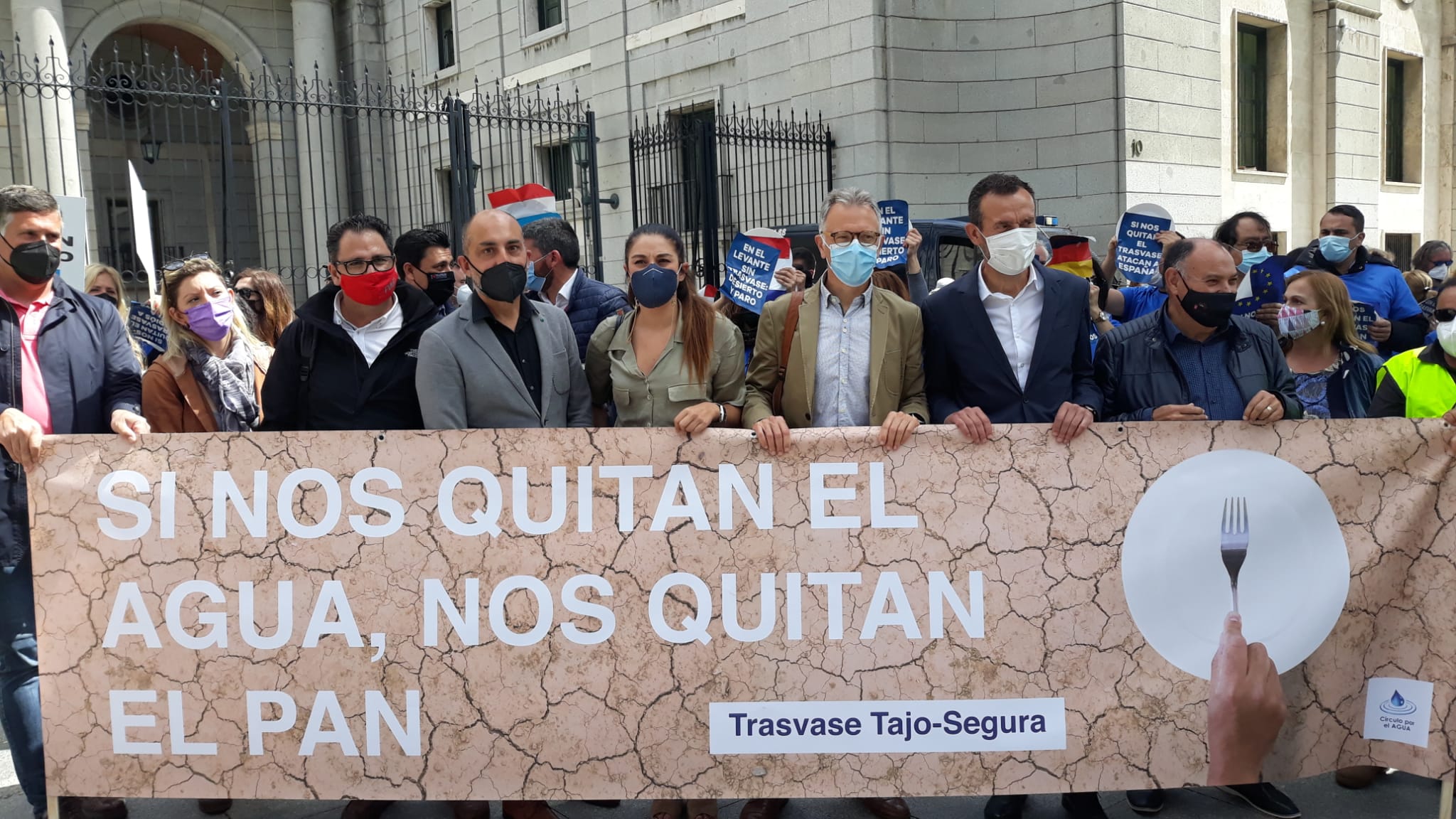 El clamor contra los recortes que Gobierno planea en el trasvase Tajo-Segura llega a Madrid El clamor contra los recortes que Gobierno planea en el trasvase Tajo-Segura llega a Madrid