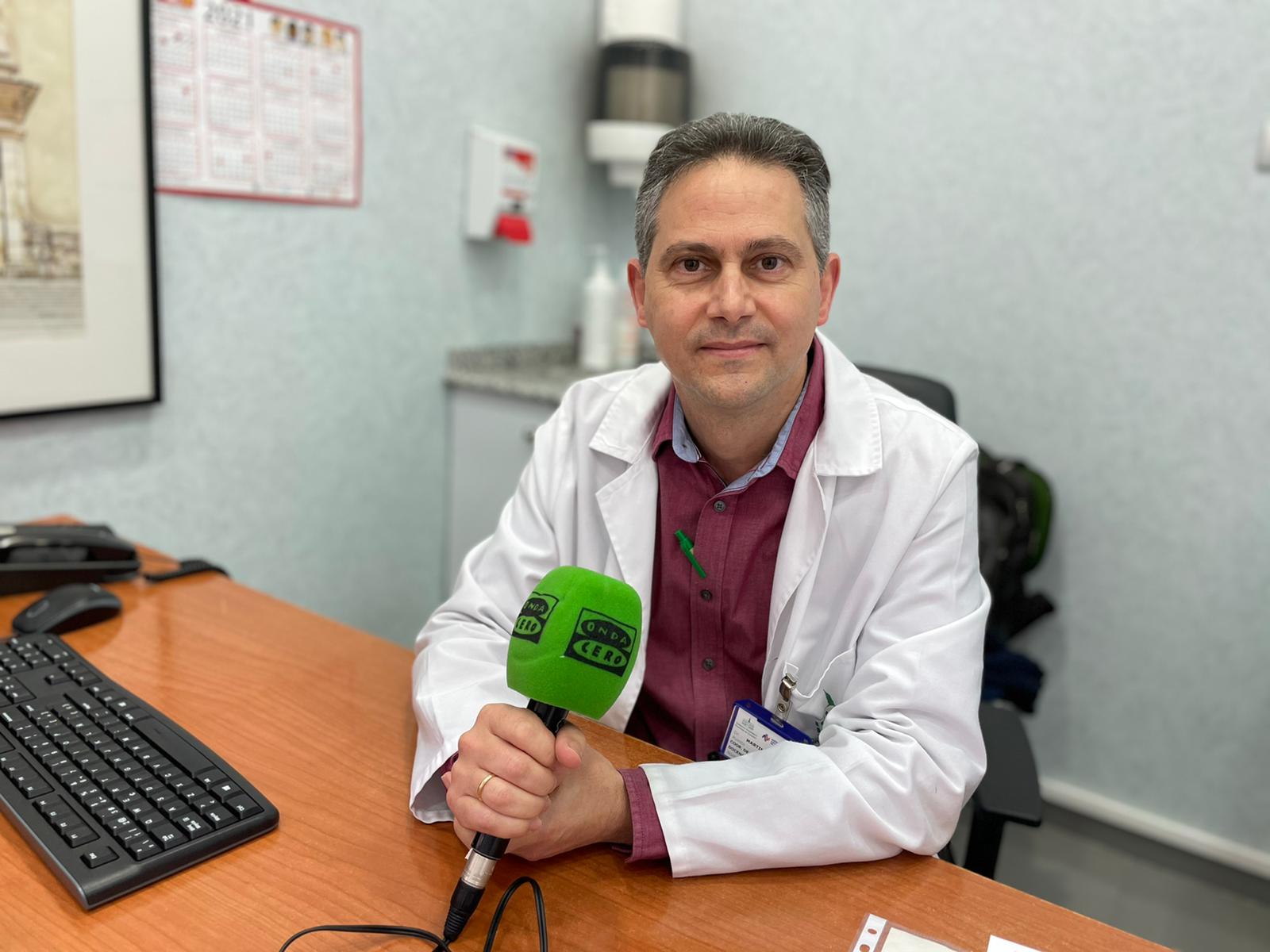 Martínez de Dueñas: "Es un premio a la generosidad de las pacientes que aceptan participar en estudios así, me acuerdo de todas ellas" Martínez de Dueñas: "Es un premio a la generosidad de las pacientes que aceptan participar en estudios así, me acuerdo de todas ellas"