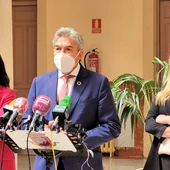 Pilar Zamora, Lucrecio Fernández y Cristina Álvarez-Campana Pilar Zamora, Lucrecio Fernández y Cristina Álvarez-Campana