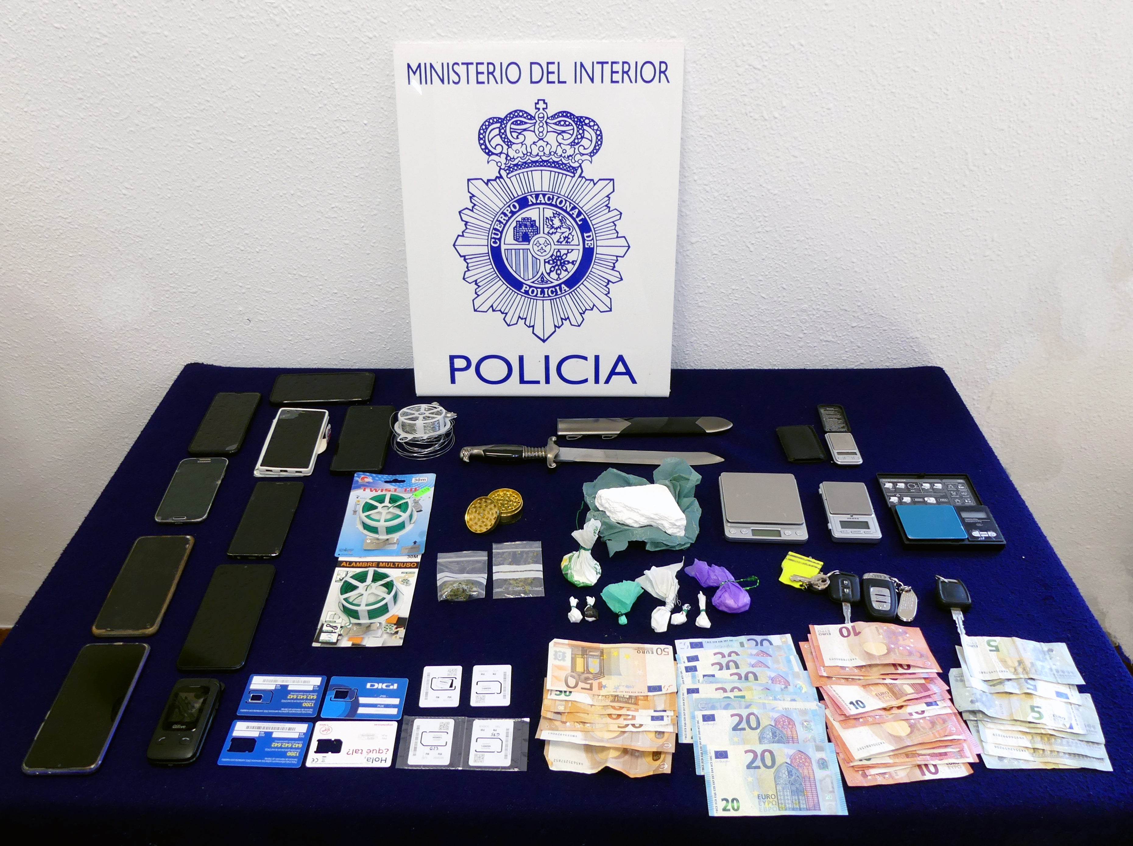 Detenidas seis personas por tráfico de drogas en Teruel Detenidas seis personas por tráfico de drogas en Teruel