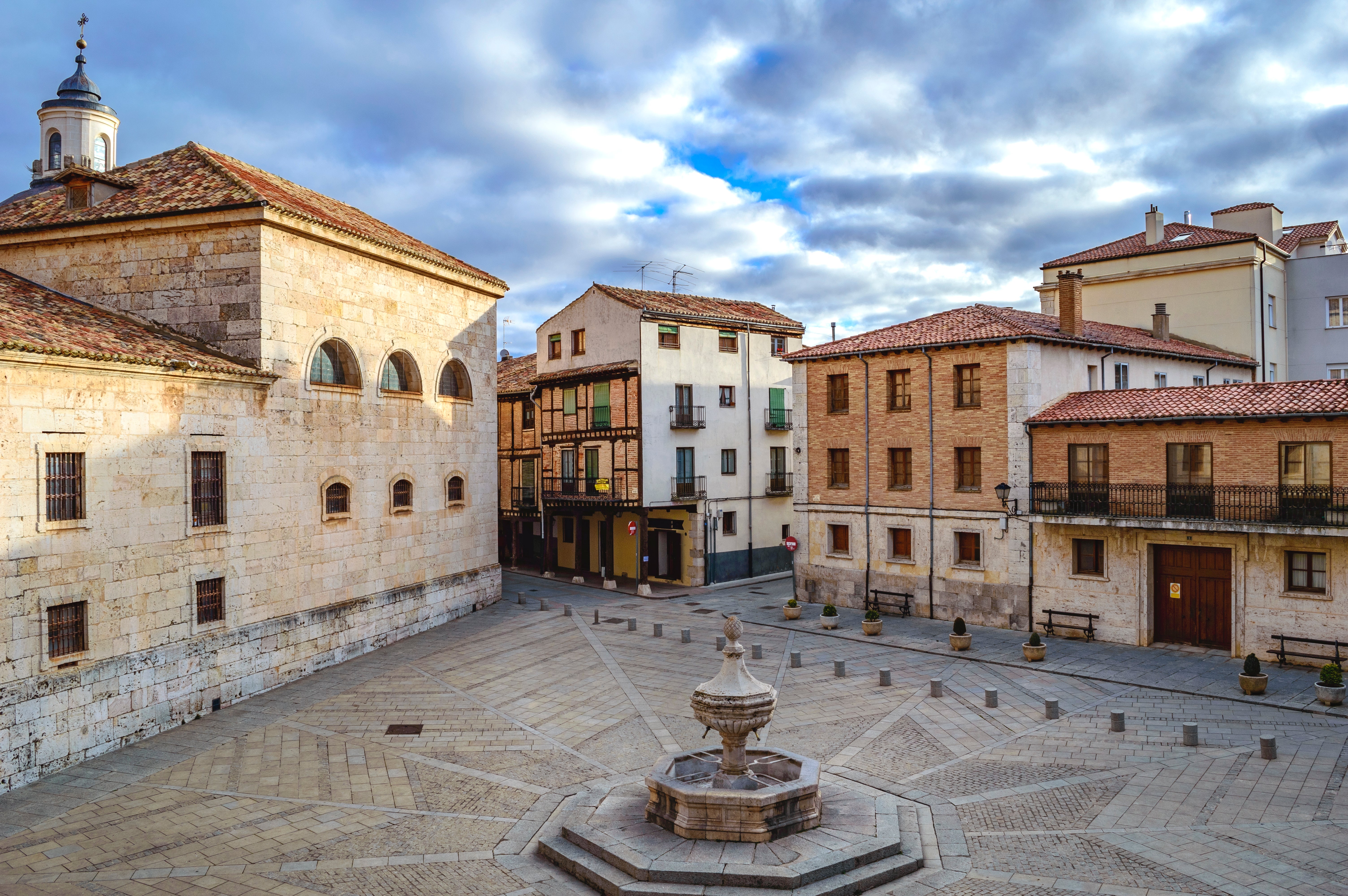 ¿Cómo es la vida en un pueblo? ¿Cómo es la vida en un pueblo?