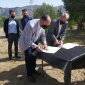 A raíz del convenio suscrito en 2013 entre la UMH y el Ayuntamiento de Orihuela, se inauguró en 2018 el Jardín de palmeras datileras del género Phoenix “Palmetum” 