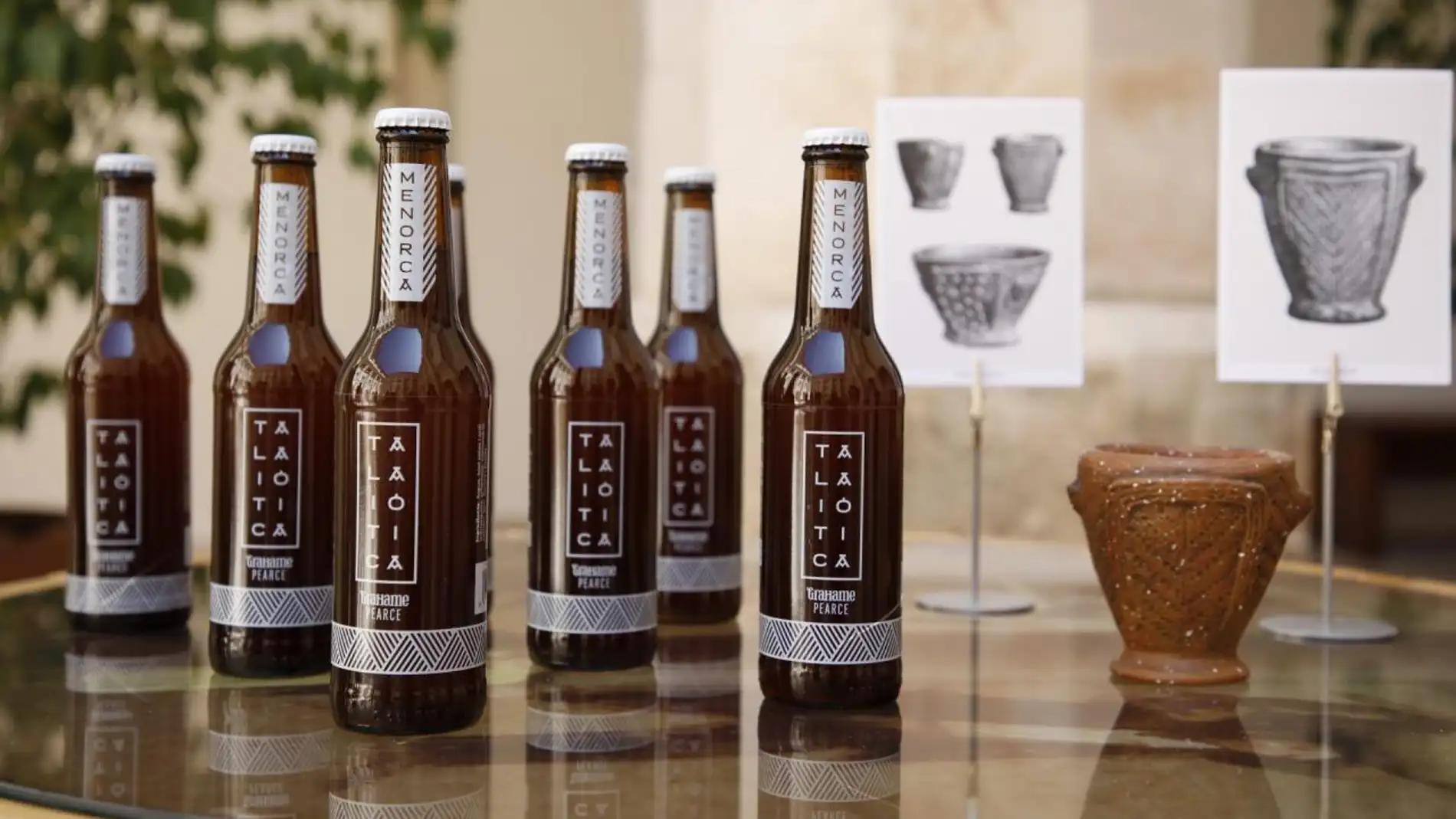 La cerveza Menorca Talayótica es fruto de la colaboración entre el sector público y el privado.