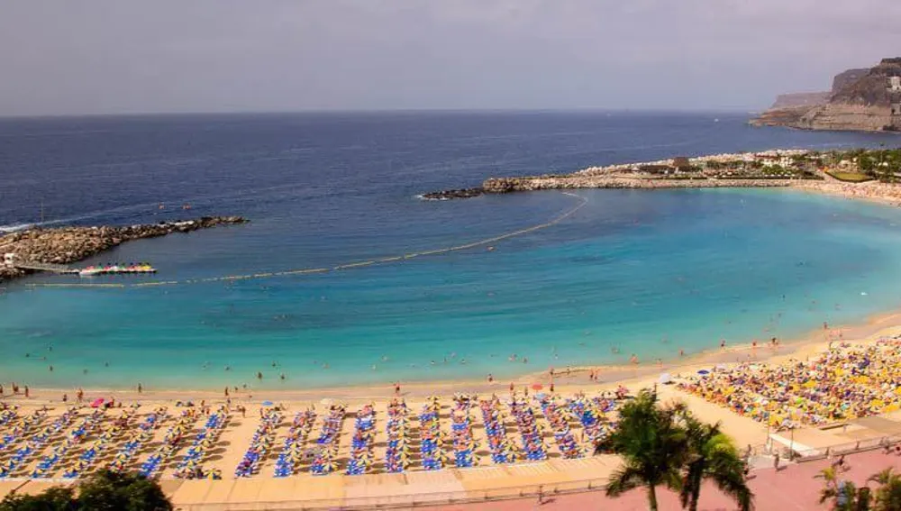 Playa de Amadores