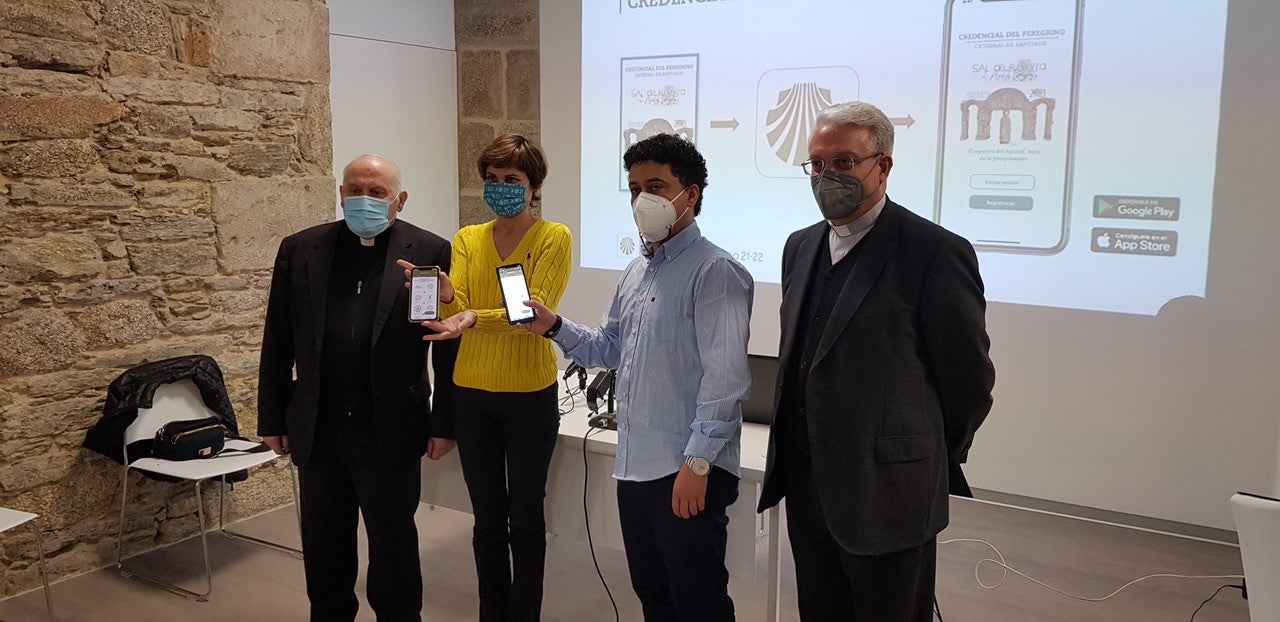 Los peregrinos podrán llevar su compostela en el móvil Los peregrinos podrán llevar su compostela en el móvil