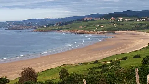 Playa de Oyambre Ubicada en Comillas