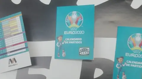 Calendario de bolsillo de la Eurocopa editado por Onda Cero Ciudad Real Calendario de bolsillo de la Eurocopa editado por Onda Cero Ciudad Real