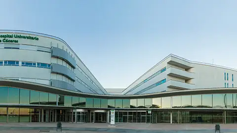 El Colegio de Médicos de Cáceres pide la financiación de la segunda fase del Hospital Universitario de Cáceres El Colegio de Médicos de Cáceres pide la financiación de la segunda fase del Hospital Universitario de Cáceres