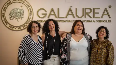 Marta Blanco en Galáurea con parte de su equipo Más de Uno Vigo